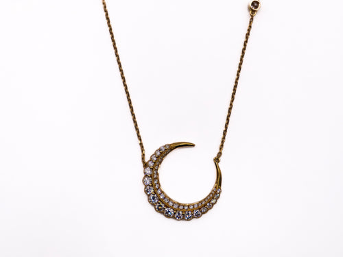 14 KARAT YELLOW GOLD CRESCENT NECKLACE - JAGGER & FINE